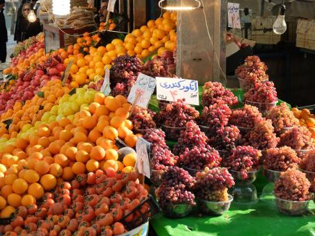 fruit_market_in_tehran_2013